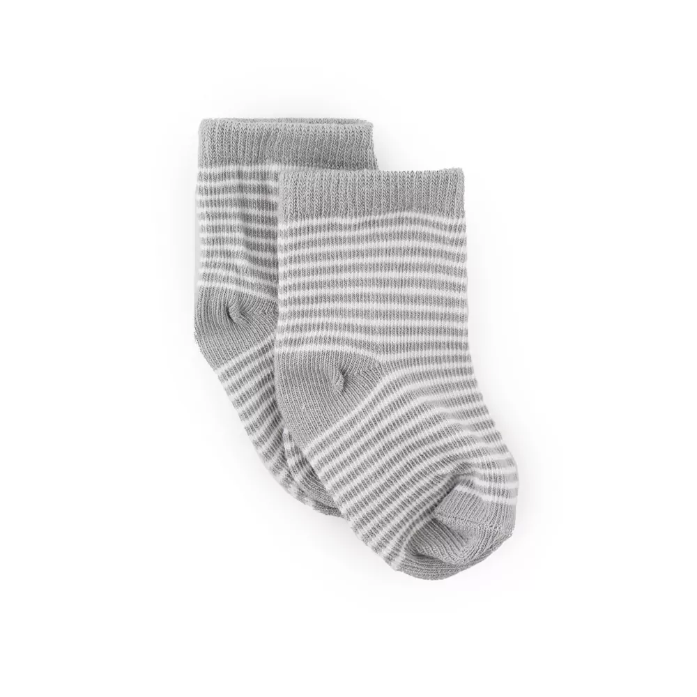 גרביים אפורות